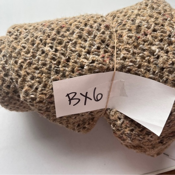 Kensie Pieces Crochet Boucle Chunky Knit Sweater Carmel Brown Women Sz Small - Picture 9 of 9